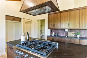 5302 Arrowhead Ln, Ogden, UT 84403 - Photo 11