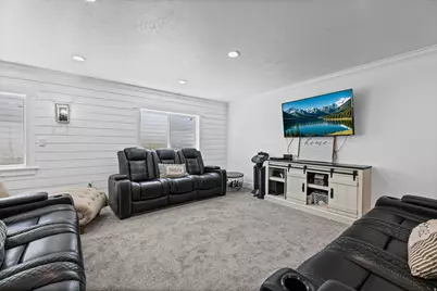 712 E Sunset View Rd S, Grantsville, UT 84029 - Photo 31
