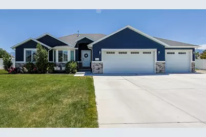 712 E Sunset View Rd S, Grantsville, UT 84029 - Photo 1
