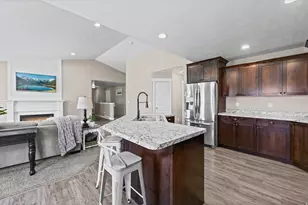 712 E Sunset View Rd S, Grantsville, UT 84029 - Photo 15