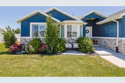 712 E Sunset View Rd S, Grantsville, UT 84029 - Photo 3