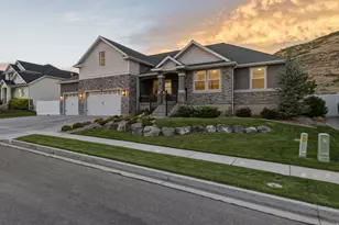 528 W Autumn Hills Blvd, Lehi, UT 84048 - Photo 1