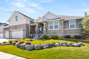 528 W Autumn Hills Blvd, Lehi, UT 84048 - Photo 1