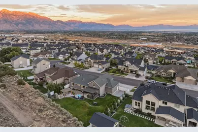 528 W Autumn Hills Blvd, Lehi, UT 84048 - Photo 91