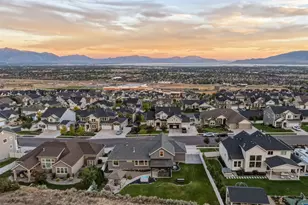 528 W Autumn Hills Blvd, Lehi, UT 84048 - Photo 97