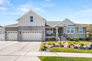 528 W Autumn Hills Blvd, Lehi, UT 84048 - Photo 1