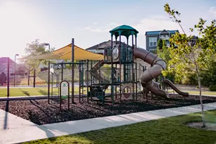 528 W Autumn Hills Blvd, Lehi, UT 84048 - Photo 81