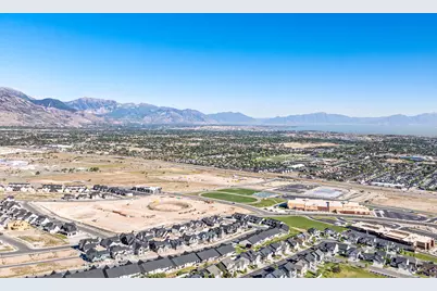 528 W Autumn Hills Blvd, Lehi, UT 84048 - Photo 77