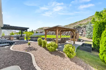 528 W Autumn Hills Blvd, Lehi, UT 84048 - Photo 53