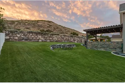 528 W Autumn Hills Blvd, Lehi, UT 84048 - Photo 107
