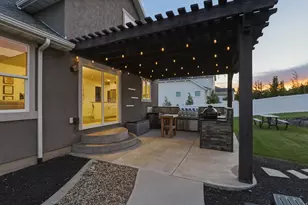528 W Autumn Hills Blvd, Lehi, UT 84048 - Photo 53