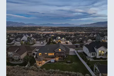 528 W Autumn Hills Blvd, Lehi, UT 84048 - Photo 105