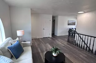 9789 S 285 E, Sandy, UT 84070 - Photo 17