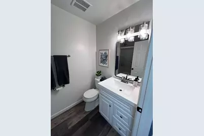 9789 S 285 E, Sandy, UT 84070 - Photo 9
