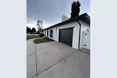 9789 S 285 E, Sandy, UT 84070 - Photo 45