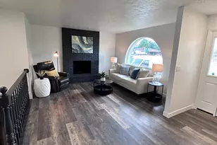 9789 S 285 E, Sandy, UT 84070 - Photo 5