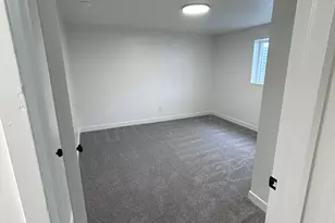 9789 S 285 E, Sandy, UT 84070 - Photo 29