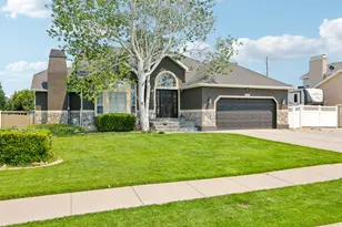9567 S Misty Oaks Circle, South Jordan, UT 84095 - Photo 3