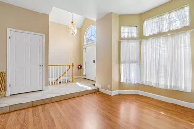 9567 S Misty Oaks Cir, South Jordan, UT 84095 - Photo 5