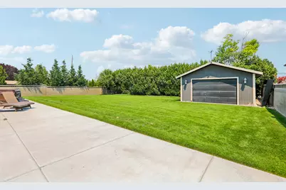 9567 S Misty Oaks Cir, South Jordan, UT 84095 - Photo 25