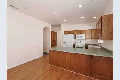 5924 W Oakshade Ln S, West Jordan, UT 84081 - Photo 5