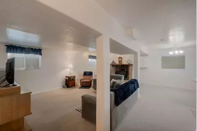 11072 S Windy Peak Ridge Dr E #32, Sandy, UT 84094 - Photo 23