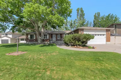 11072 S Windy Peak Ridge Dr E #32, Sandy, UT 84094 - Photo 1
