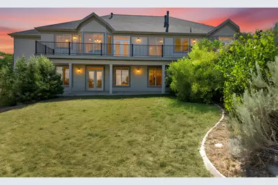 548 S Lofty Ln E, North Salt Lake, UT 84054 - Photo 3
