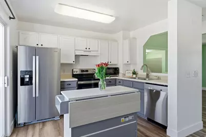 367 E 525 S, Clearfield, UT 84015 - Photo 5