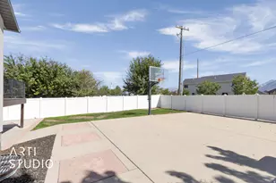 704 W Vahe St, Draper, UT 84020 - Photo 35