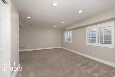 704 W Vahe St, Draper, UT 84020 - Photo 23