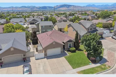 4607 W Marlin Ct, Herriman, UT 84096 - Photo 33