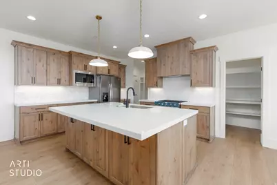 1295 Sunset Ct, Ogden, UT 84403 - Photo 19