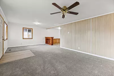 4440 W 5655 S, Kearns, UT 84118 - Photo 5