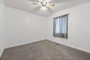4440 W 5655 S, Kearns, UT 84118 - Photo 17