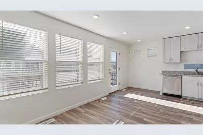 35 N Jordan River Way, Saratoga Springs, UT 84045 - Photo 7