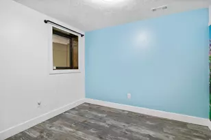 1027 E Serpentine Way, White City, UT 84094 - Photo 25