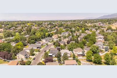 1608 N St Andrews Dr W, Farmington, UT 84025 - Photo 7