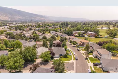 1608 N St Andrews Dr W, Farmington, UT 84025 - Photo 3