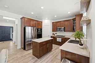 7755 N Brookwood Dr, Eagle Mountain, UT 84005 - Photo 5
