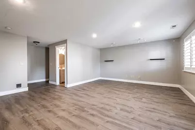 2064 S Orchard Dr E, Bountiful, UT 84010 - Photo 25