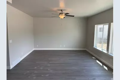 416 E 500 N #LOT 13, Salem, UT 84653 - Photo 3