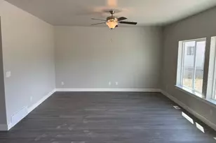 416 E 500 N, Salem, UT 84653 - Photo 3