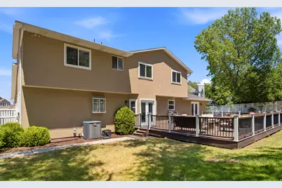 2744 E Woodhampton Cir, Sandy, UT 84092 - Photo 89