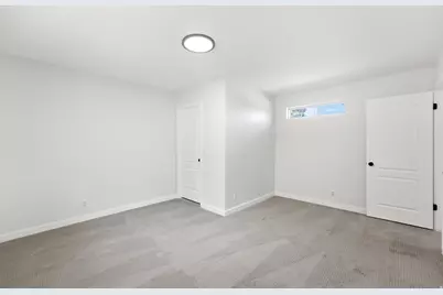 2744 E Woodhampton Cir, Sandy, UT 84092 - Photo 53