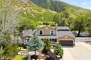 2744 E Woodhampton Circle, Sandy, UT 84092 - Photo 5