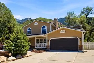 2744 E Woodhampton Circle, Sandy, UT 84092 - Photo 3