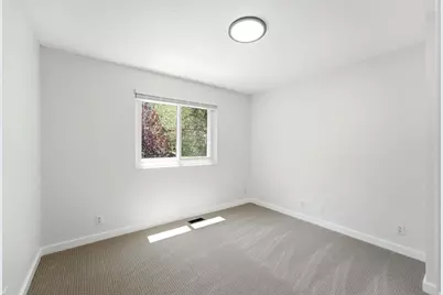 2744 E Woodhampton Cir, Sandy, UT 84092 - Photo 47