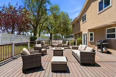 2744 E Woodhampton Cir, Sandy, UT 84092 - Photo 83