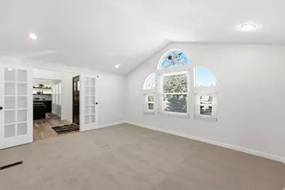 2744 E Woodhampton Cir, Sandy, UT 84092 - Photo 25